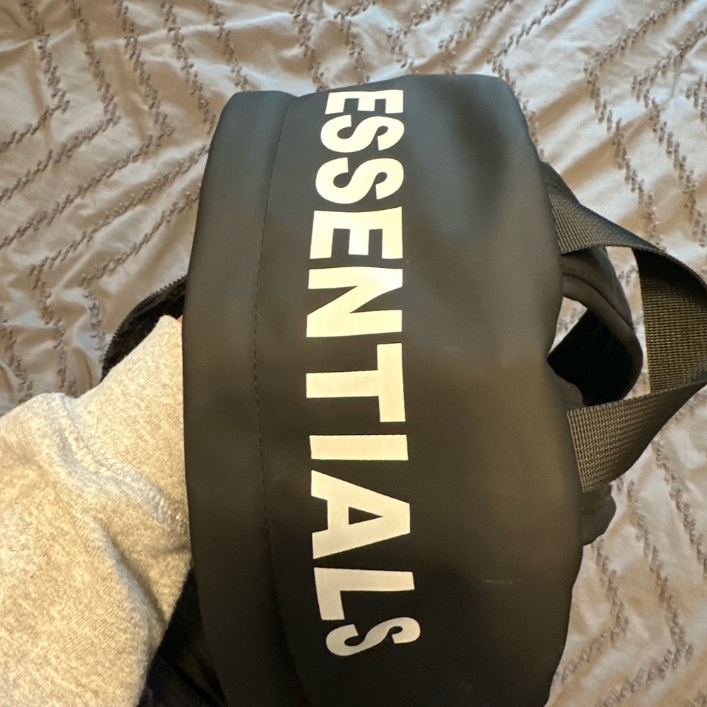 FOG Essentials Backpack - Picture 10 of 10